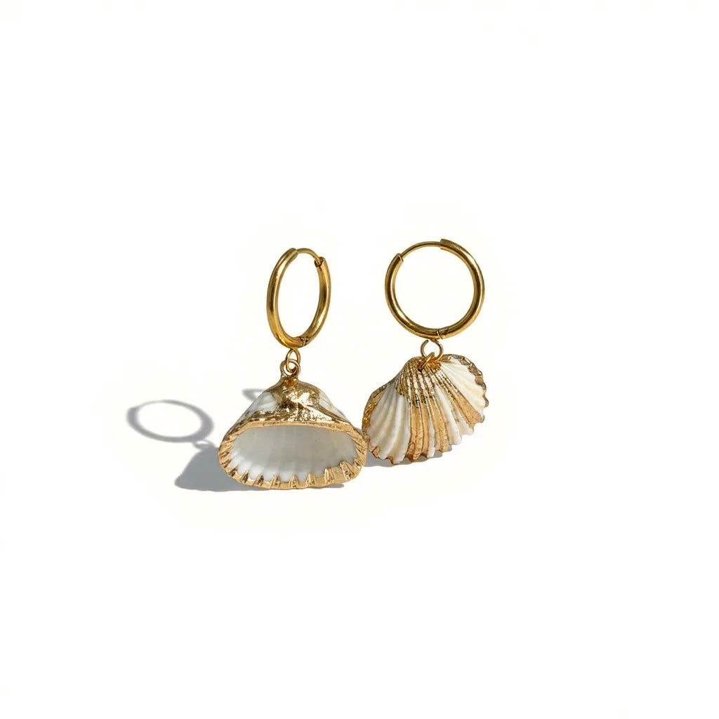 Sirena Huggie Earrings